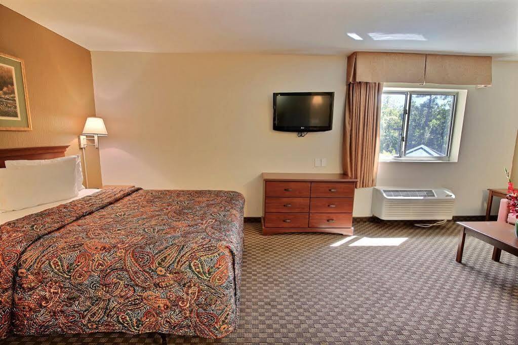 Intown Suites Extended Stay Newport News Va - I-64 Εξωτερικό φωτογραφία